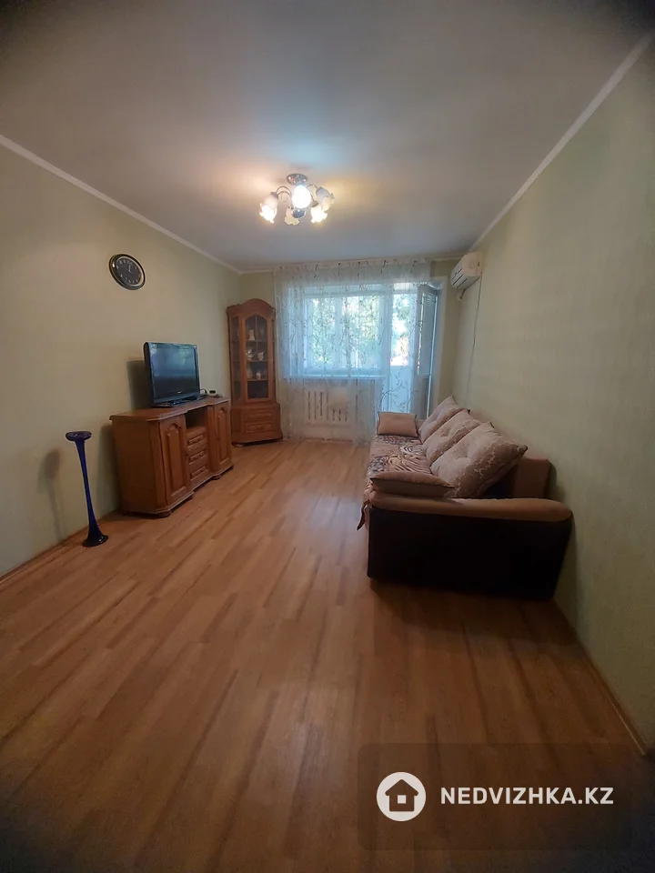 2-комнатная квартира, этаж 3 из 5, 46 м²