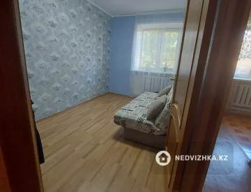 2-комнатная квартира, этаж 3 из 5, 46 м², миниатюра 3