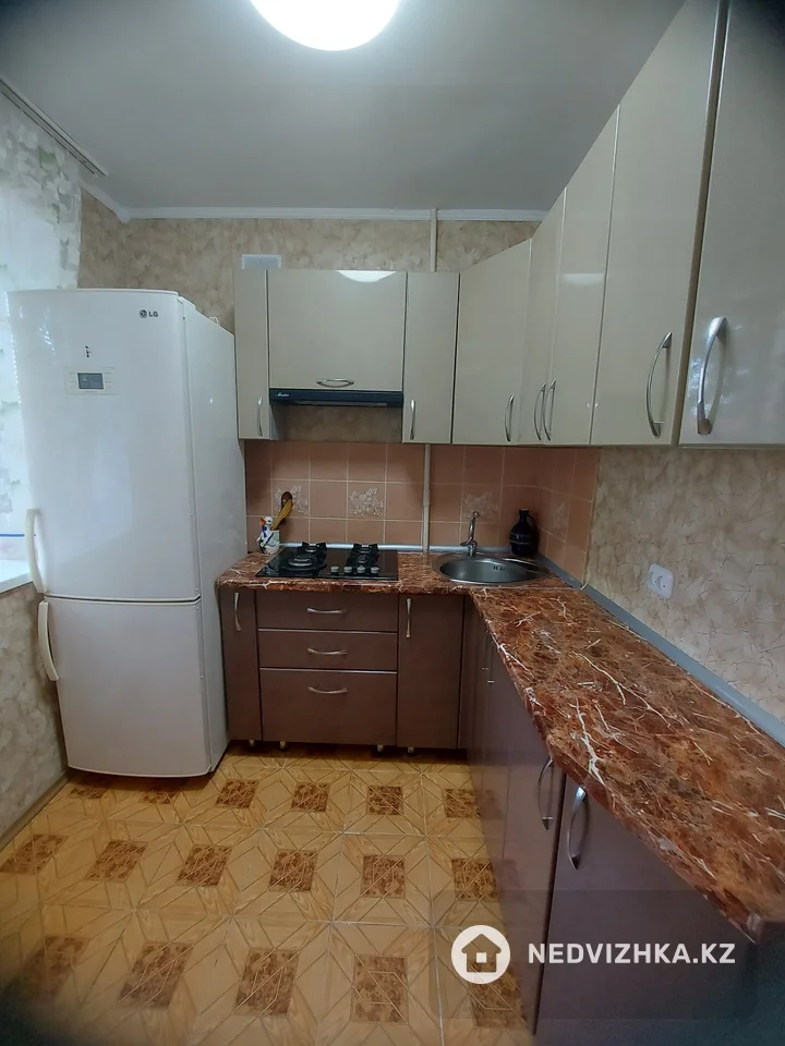 2-комнатная квартира, этаж 3 из 5, 46 м², фотография 5