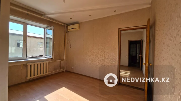 4-бөлмелі пәтер, қабат 2 барлық қабат саны 5, 77 м², 2-фотосурет