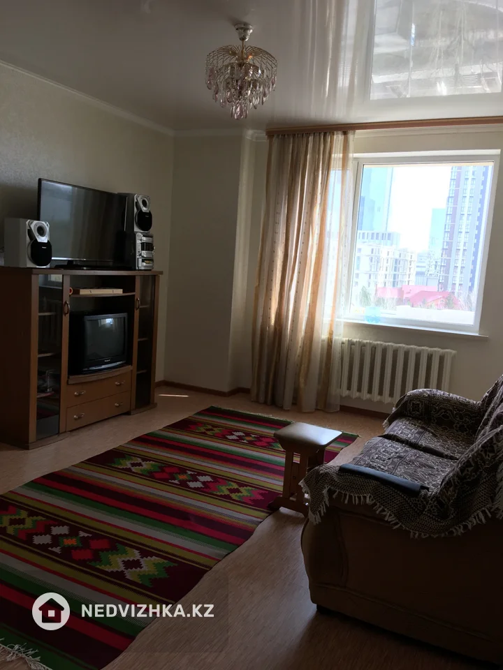 3-комнатная квартира, этаж 6 из 12, 83 м², фотография 4