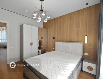 2-комнатная квартира, этаж 13 из 17, 67 м², миниатюра 6