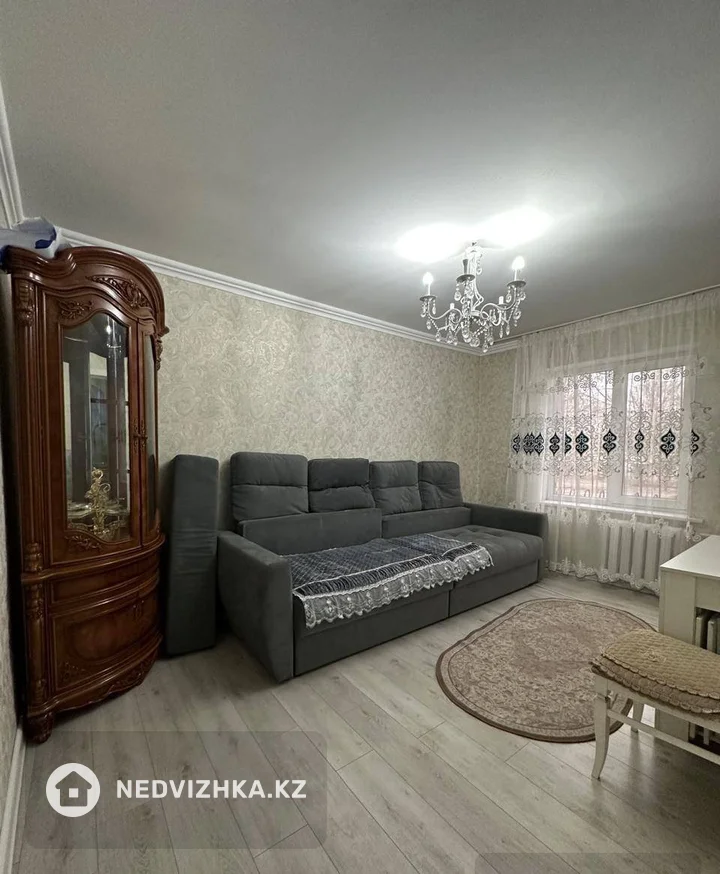 4-комнатная квартира, этаж 1 из 5, 128 м², фотография 3