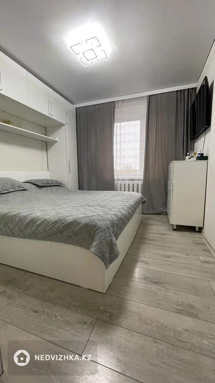 3-комнатная квартира, этаж 6 из 9, 65 м², фотография 2