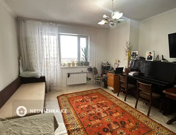 2-комнатная квартира, этаж 1 из 10, 60 м², миниатюра 2