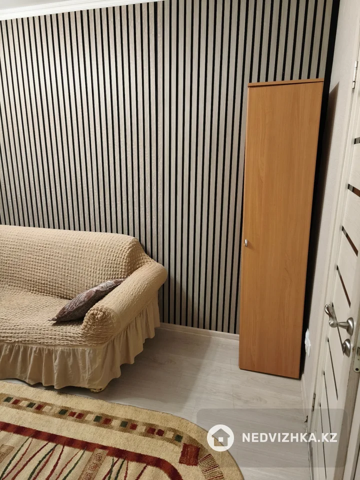 1-комнатная квартира, этаж 8 из 16, 72 м², Посуточно, фотография 4