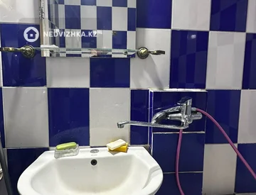 1-комнатная квартира, этаж 10 из 10, 38 м², миниатюра 3