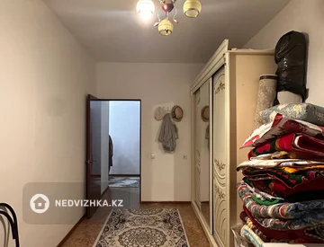 2-комнатная квартира, этаж 5 из 5, 64 м², миниатюра 4
