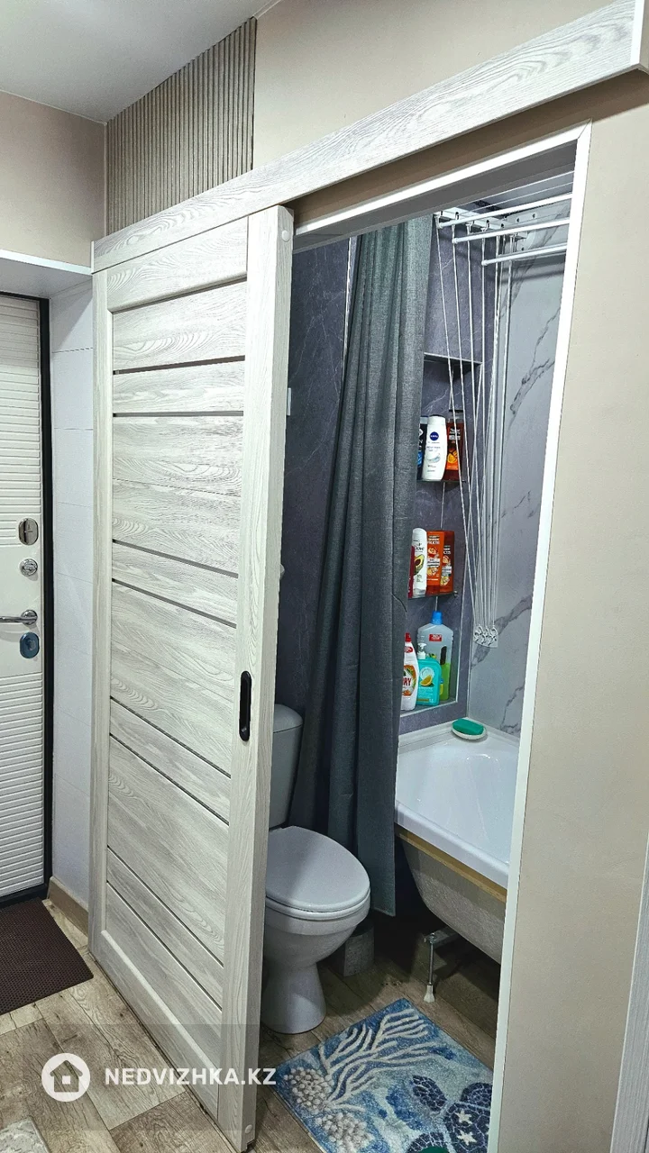 1-комнатная квартира, этаж 4 из 5, 18 м², фотография 4