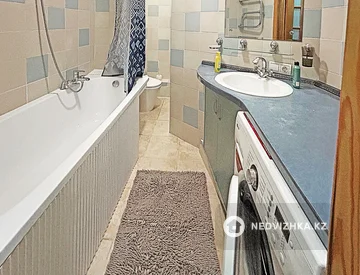 3-комнатная квартира, этаж 3 из 5, 70 м², На длительный срок, миниатюра 12