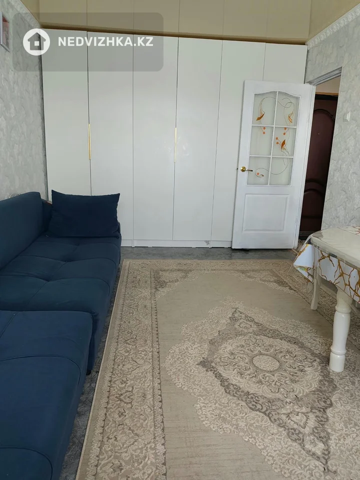 1-комнатная квартира, этаж 2 из 5, 34 м², На длительный срок, фотография 3