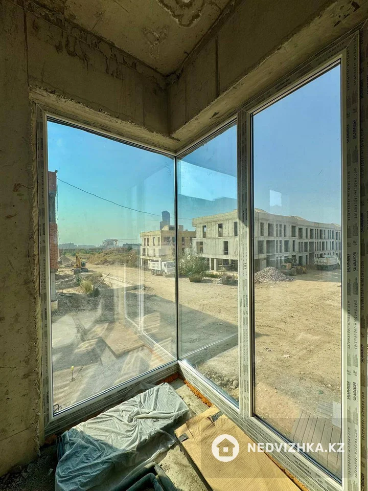 4-комнатная квартира, этаж 2 из 3, 127 м², 4-фотосурет