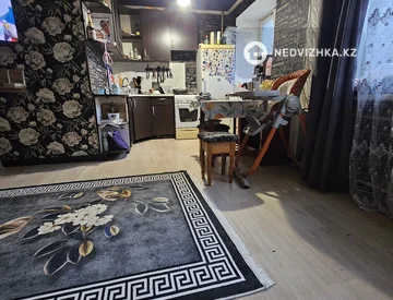 1-комнатная квартира, этаж 3 из 5, 30 м², миниатюра 2
