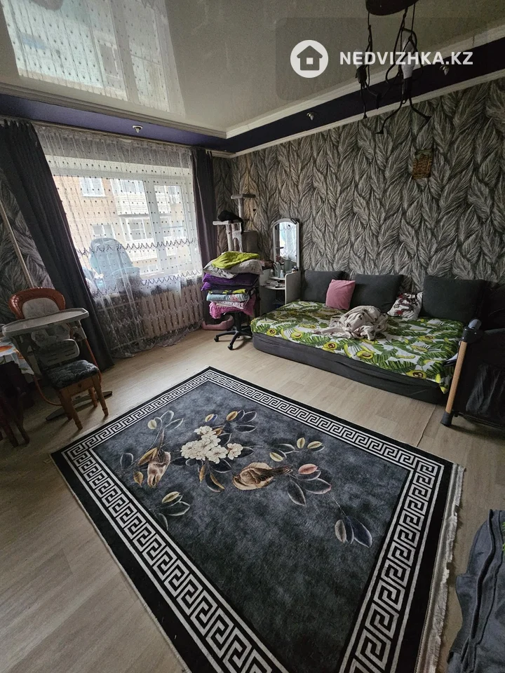 1-комнатная квартира, этаж 3 из 5, 30 м²