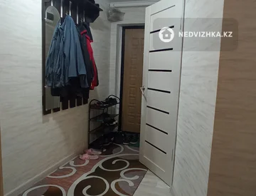 2-комнатная квартира, этаж 3 из 5, 46 м², миниатюра 9