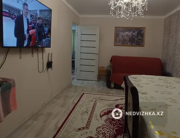 2-комнатная квартира, этаж 3 из 5, 46 м², миниатюра 12