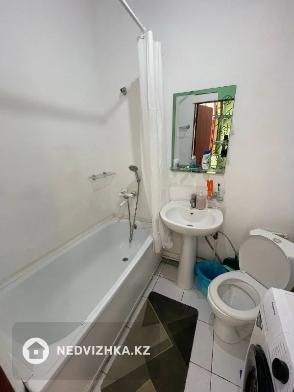 1-комнатная квартира, этаж 4 из 5, 32 м², фотография 4