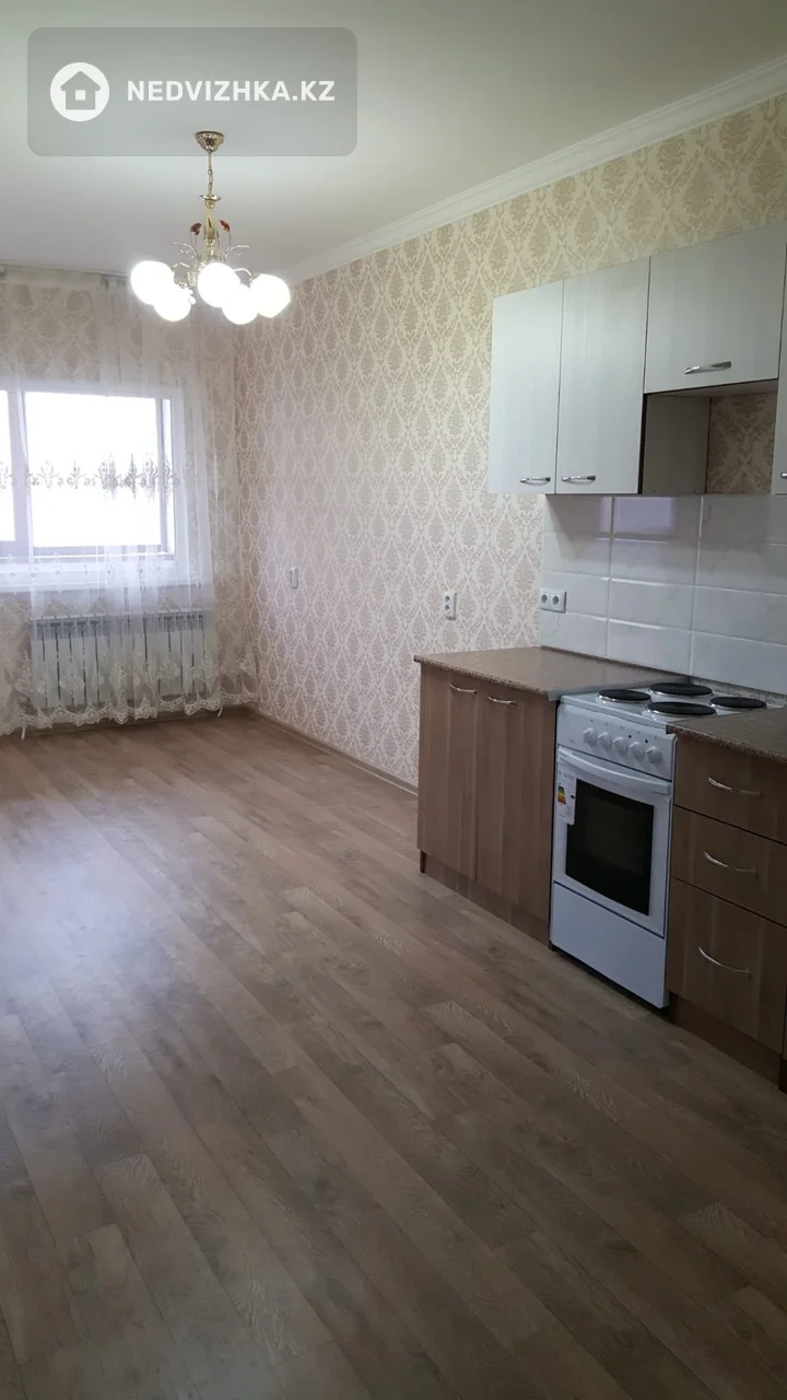 2-комнатная квартира, этаж 3 из 6, 49 м², На длительный срок, фотография 4