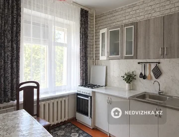1-комнатная квартира, этаж 2 из 3, 32 м², миниатюра 7