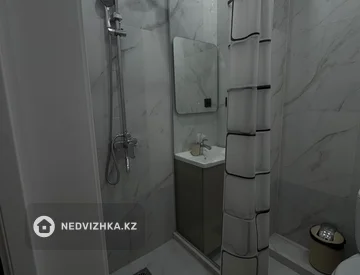 1-комнатная квартира, этаж 3 из 9, 40 м², На длительный срок, миниатюра 1