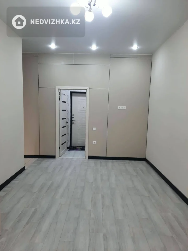 1-комнатная квартира, этаж 4 из 10, 45 м², На длительный срок