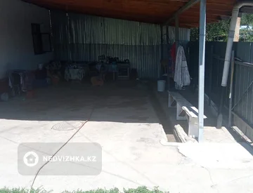 4-комнатная квартира, этаж 1 из 1, 150 м², миниатюра 2