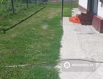 4-комнатная квартира, этаж 1 из 1, 150 м², миниатюра 4