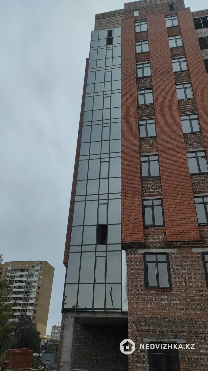 2-бөлмелі пәтер, қабат 3 барлық қабат саны 9, 68 м²