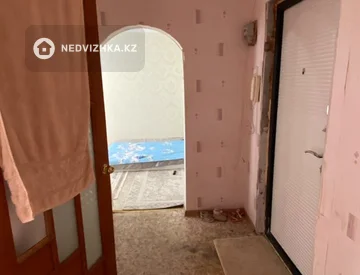 2-комнатная квартира, этаж 4 из 9, 56 м², миниатюра 3