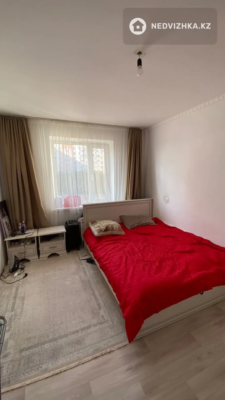 2-комнатная квартира, этаж 4 из 9, 56 м², фотография 2