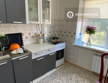 2-комнатная квартира, этаж 4 из 9, 56 м², миниатюра 10