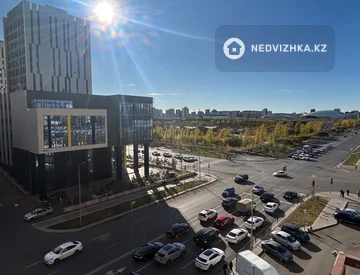 2-комнатная квартира, этаж 5 из 15, 50 м², миниатюра 10