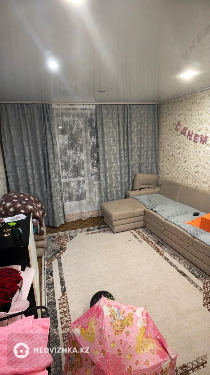 2-комнатная квартира, этаж 2 из 3, 33 м²