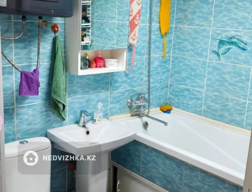 2-комнатная квартира, этаж 2 из 3, 33 м², миниатюра 4