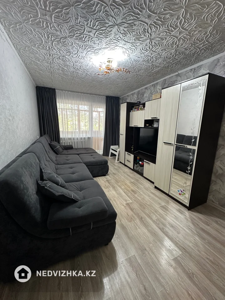 2-комнатная квартира, этаж 2 из 5, 44 м²