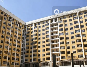 2-комнатная квартира, этаж 6 из 13, 74 м², На длительный срок, миниатюра 2