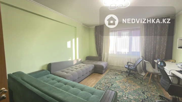 2-комнатная квартира, этаж 5 из 5, 76 м², фотография 2