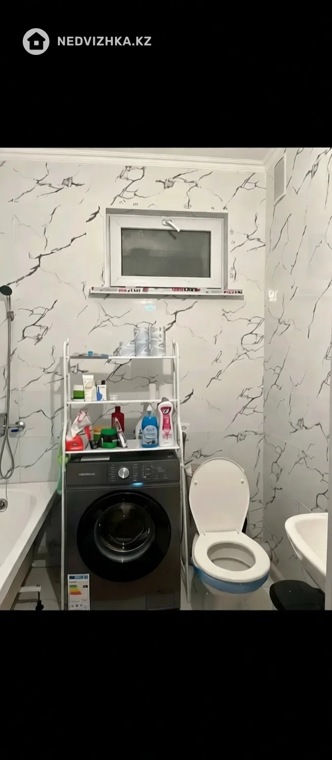 2-комнатная квартира, этаж 8 из 12, 68 м², фотография 5