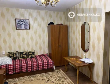 5-комнатный дом, 10 соток, 200 м², миниатюра 1