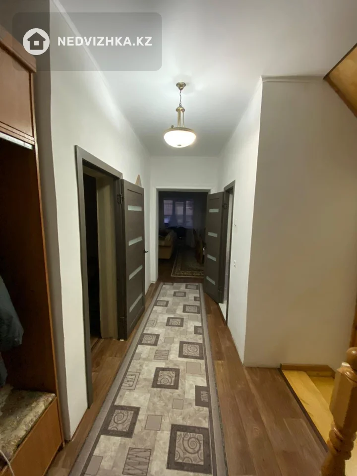 5-комнатный дом, 10 соток, 200 м², фотография 5
