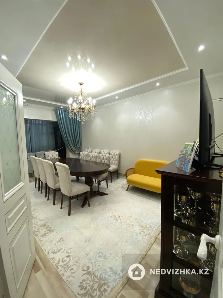 4-бөлмелі пәтер, қабат 3 барлық қабат саны 5, 86 м², 2-фотосурет