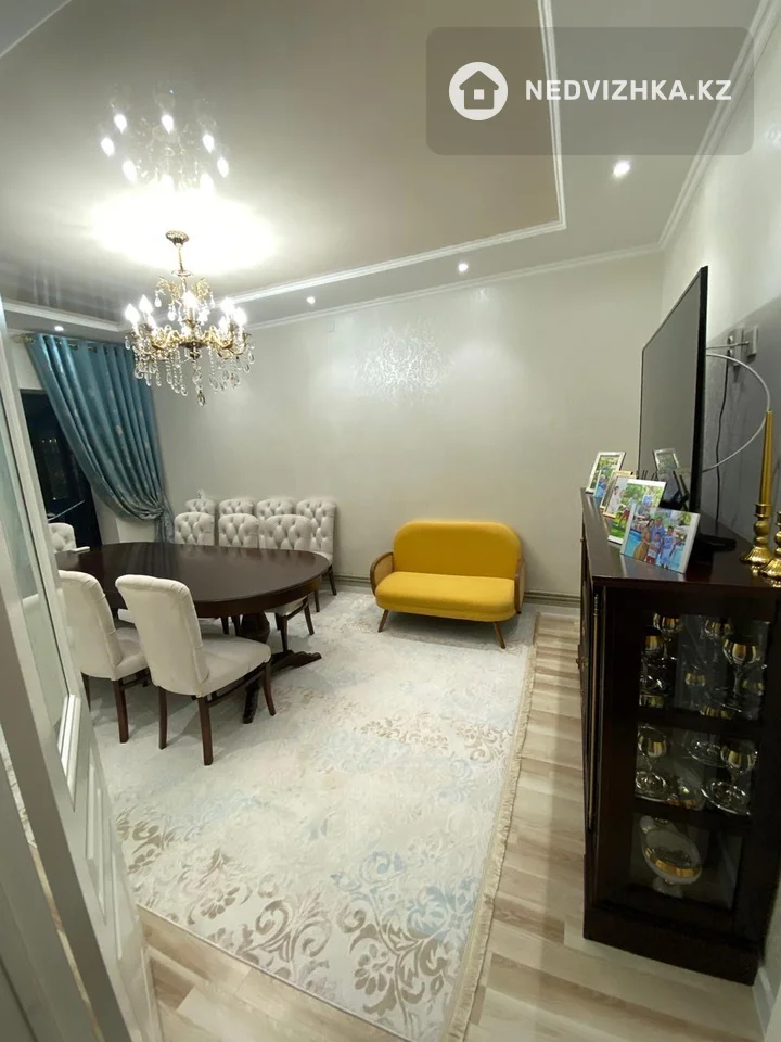 4-бөлмелі пәтер, қабат 3 барлық қабат саны 5, 86 м², 4-фотосурет