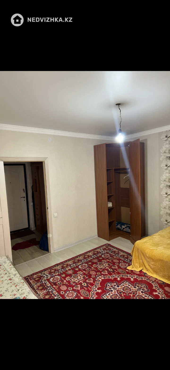 1-комнатная квартира, этаж 5 из 9, 41 м², На длительный срок