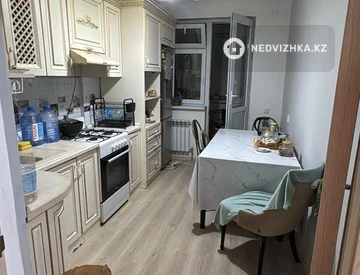 3-комнатная квартира, этаж 7 из 7, 82 м², миниатюра 4