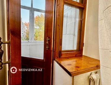 4-комнатная квартира, этаж 3 из 5, 101 м², миниатюра 7