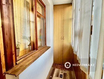 4-комнатная квартира, этаж 3 из 5, 101 м², миниатюра 10