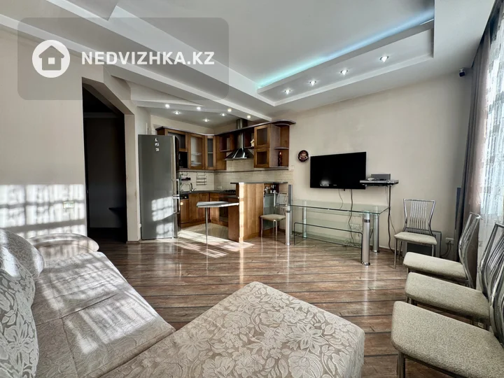 3-комнатная квартира, этаж 2 из 3, 66 м²