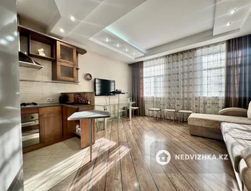 3-комнатная квартира, этаж 2 из 3, 66 м², миниатюра 3