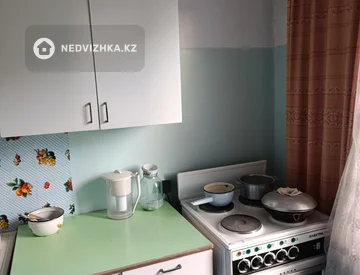 1-комнатная квартира, этаж 2 из 5, 32 м², миниатюра 3