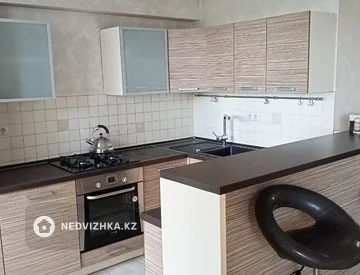 3-комнатная квартира, этаж 4 из 9, 72 м², миниатюра 5